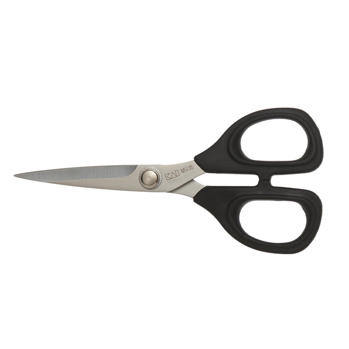KAI N5135: 5 1/2-inch Embroidery Scissors